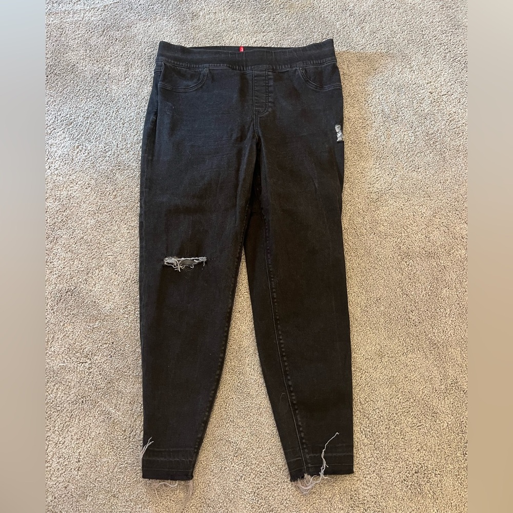 SPANX Black Skinny Jeans with Distressed Knee